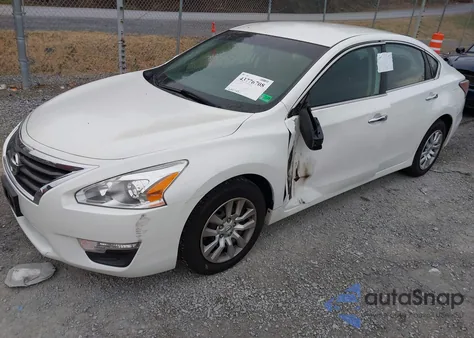 2014 Nissan Altima 2.5 S from USA, damaged, VIN 1N4AL3AP1EC156097